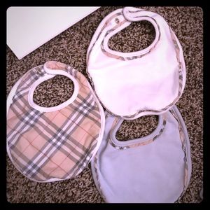 Burberry 3 set bibs